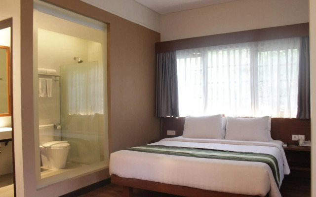 Grand Whiz Hotel Nusa Dua