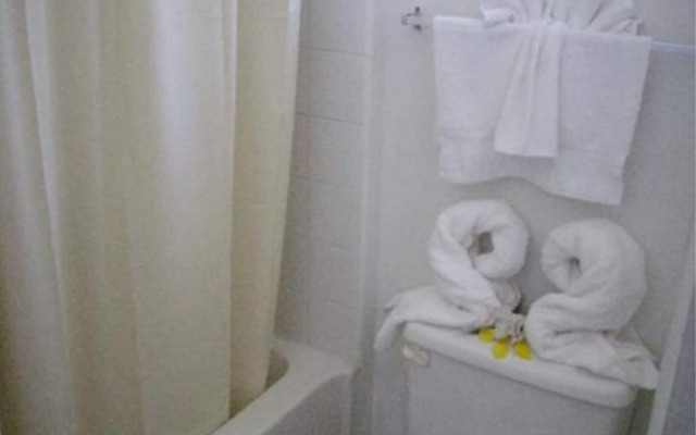 Best Time Inn Hotel - Car Rental