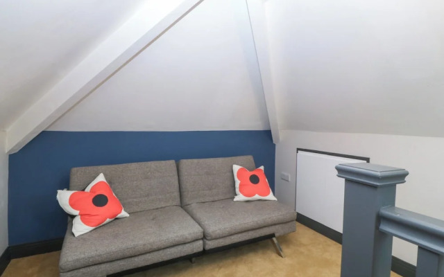 Trearddur House Cottage