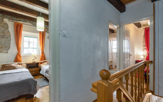 Nice Home in Crikvenica With Wifi and 3 Bedrooms