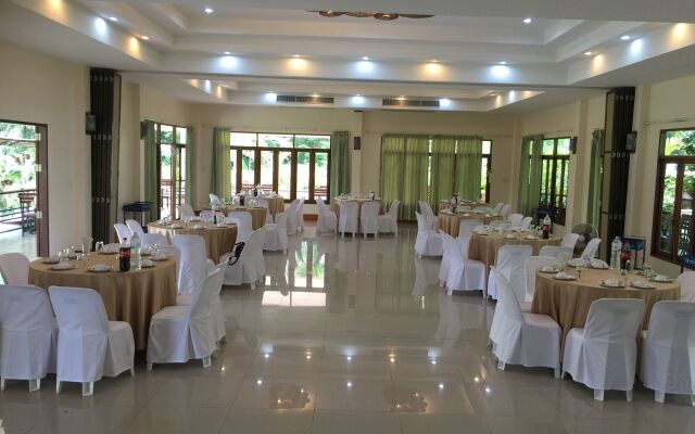 Ruean Thai Nai Bang by Pansak Resort