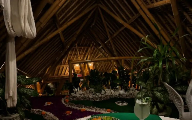 Penida Bambu Green Suites