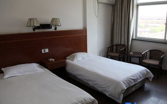 Tongfu Hotel (Hengdian Film and Television City)