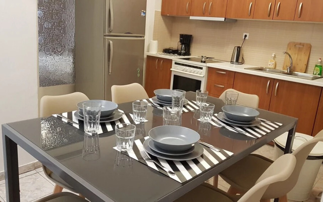Erra - Bamboo - Athens Center, 150m², 6 BD, 3 BATH
