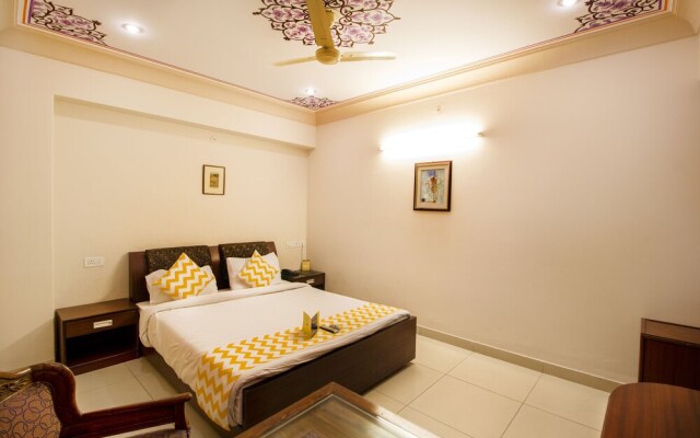 FabHotel Empire Regency