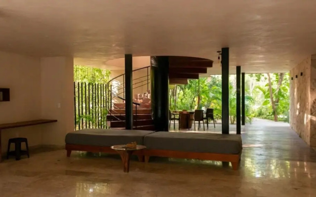 Santuario Apartments