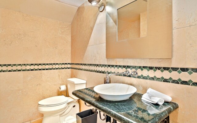 5BDRM Villa Via Mil Cumbres