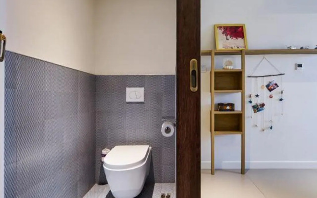 O. LIVE Social Shanghai Xinzhuang Subway Station