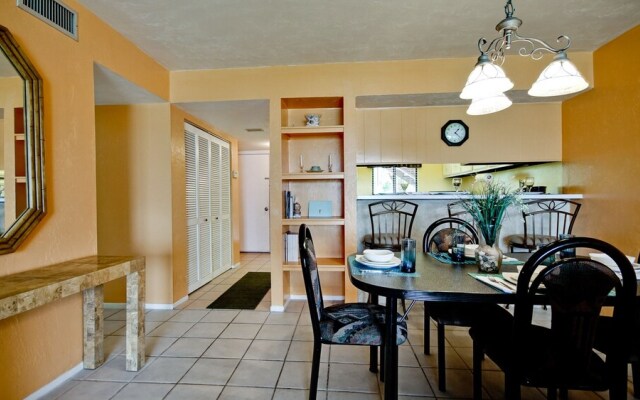 Runaway Bay Resort by BBG