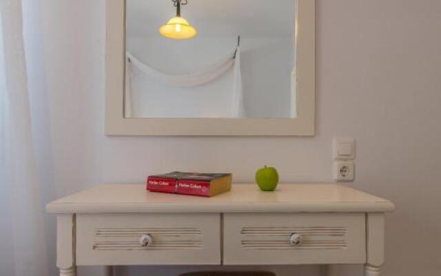 Iliopetra Rooms