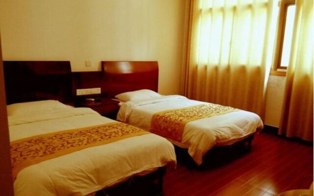 Jiuhuashan Shuanglong Inn