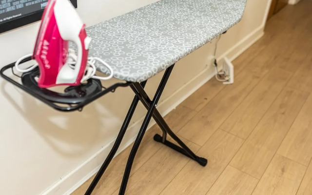 2ndhomestays-digbeth-birmingham - Central Location