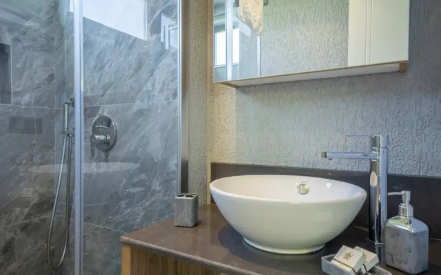 Splendid Suite Close to Beach in Bodrum