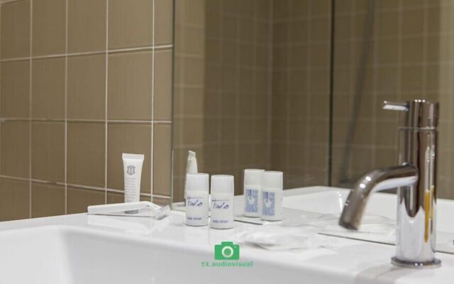 Cardosas Apartments by Una