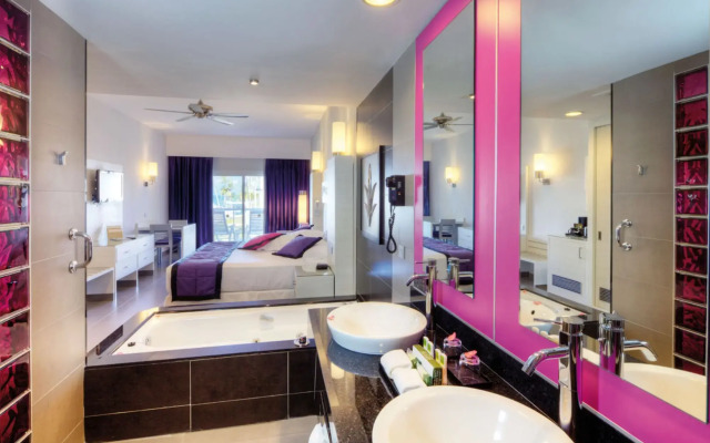 Hotel Riu Palace Bavaro - All Inclusive