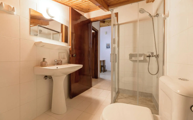 Denise Studios & Apartments