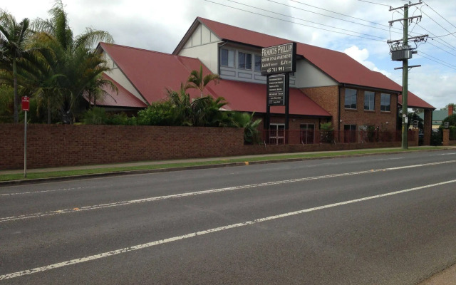 Francis Phillip Motor Inn