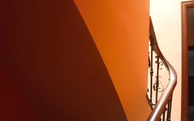 Arco de las Descalzas