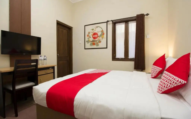 OYO 572 Omah Gedongkuning Syariah Homestay