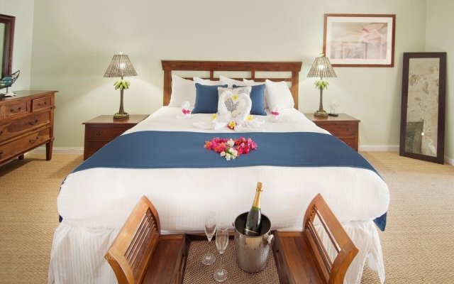 Coconut Palm Inn