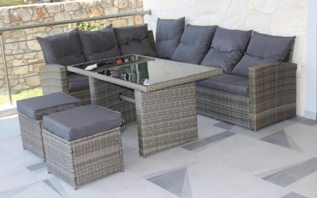 Anemos Luxury Apartments