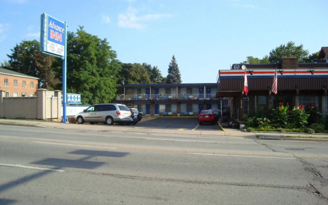 Advance Inn