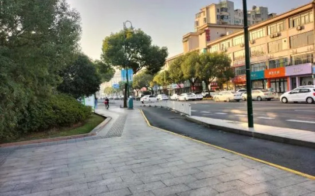 Qingzhu·Xinke Hotel (Shanghai Jinshan City Beach Branch)