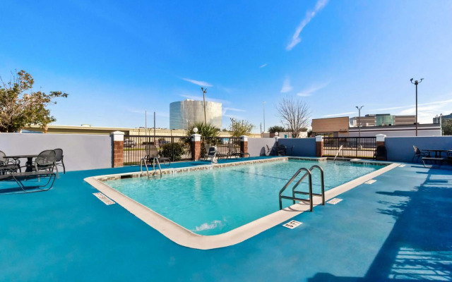 Sonesta Essential NW Houston