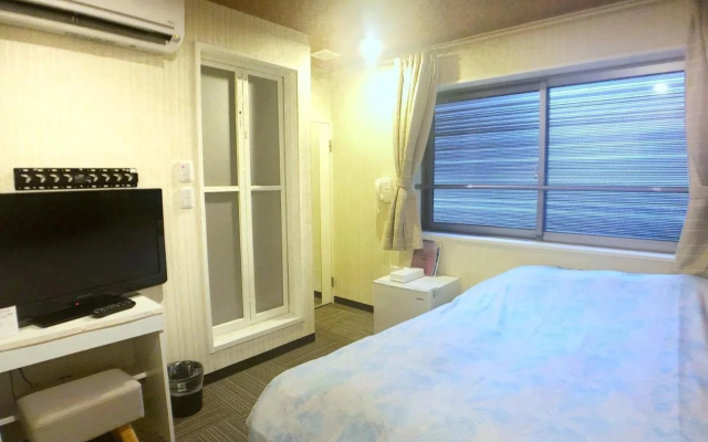 Tokyo Tourist Inn