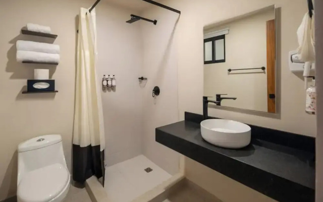 Everglades Suites