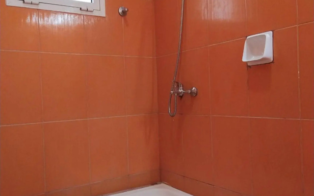 Super OYO 107 Al Areen Hotel Apartments