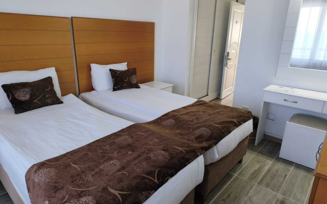 Ada Beach Hotel