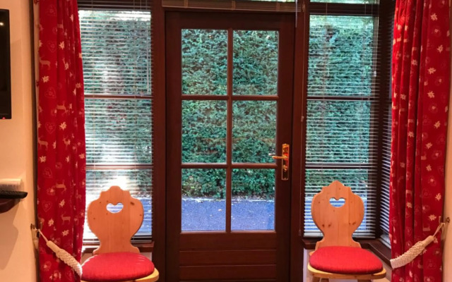 Romantisch Gastenverblijf 'Het Vogelhuisje'