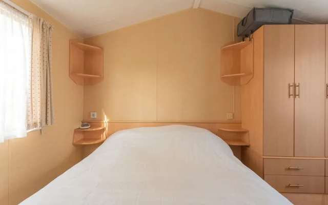 Chalet Near the Woods of Appelscha