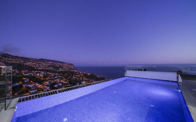 Seacrest (Madeira Villas)