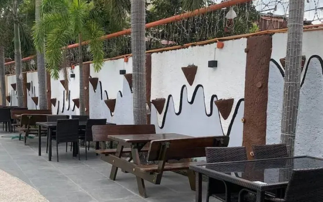 Valentine Hotel