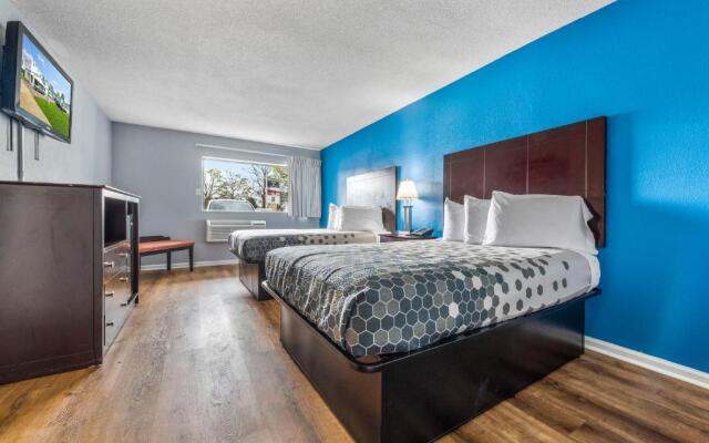 Super 8 by Wyndham Portsmouth - Norfolk