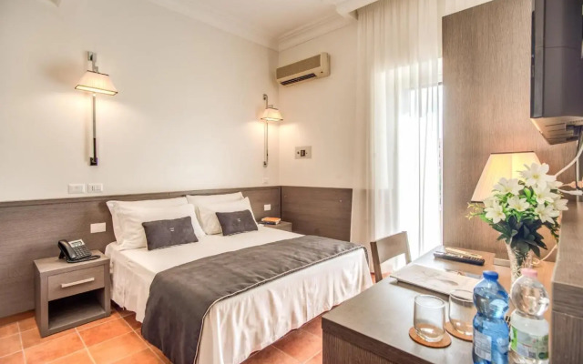 Hotel Mirti