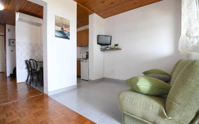 Two Bedroom sea View Apartment Primavera With Balcony