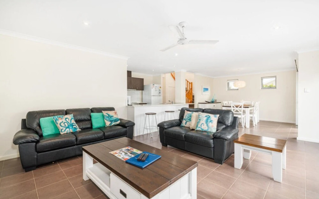 Maggies Beach House - U56 Cape View