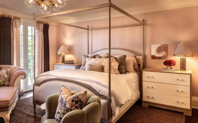 The Scotsman Hotel