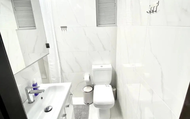 Classic 2 Bedroom Apartment Next To Metro - Marousi