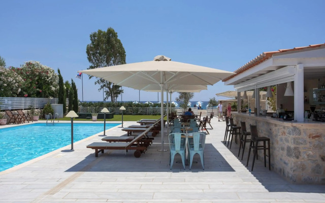 Thirides Beach Resort