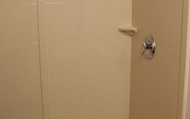 Motel 6 Warwick, RI - Providence Airport - I-95