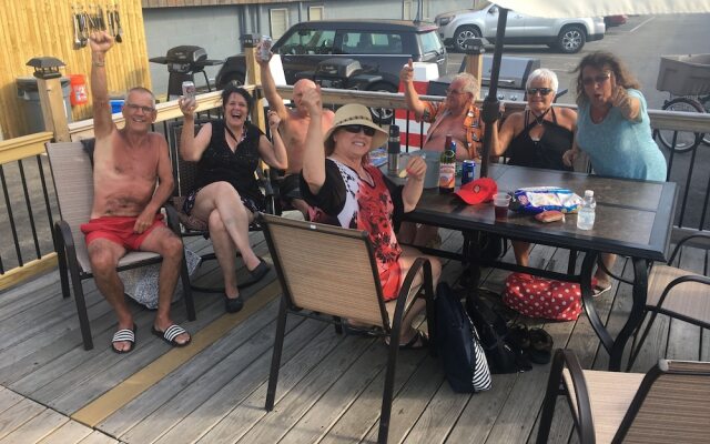 Seagrass Inn