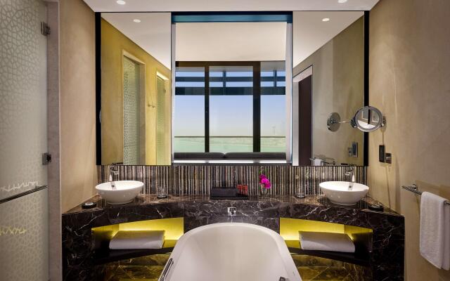 Grand Hyatt Abu Dhabi Hotel And Residences Emirates Pearl