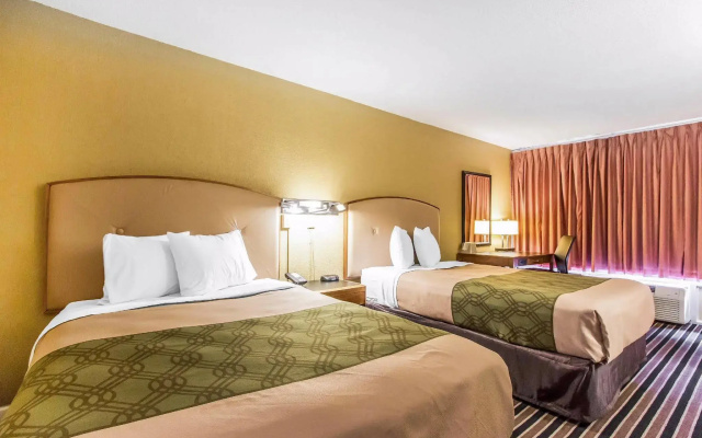 AmeriVu Inn & Suites - Gilbertsville
