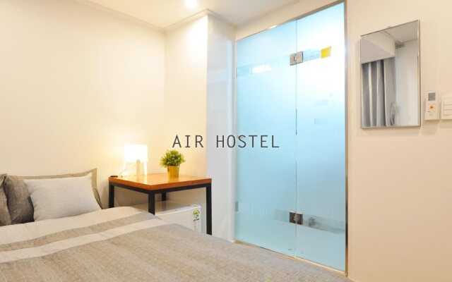 OYO Hostel Myeongdong 3