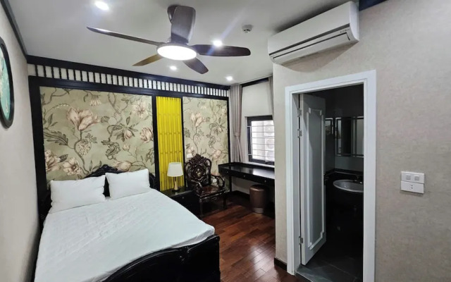 The Dahlia Hotel & Apartments