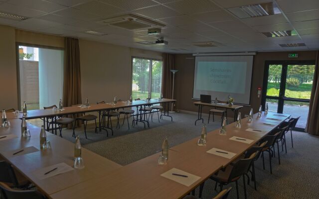 ibis Styles Rennes Cesson